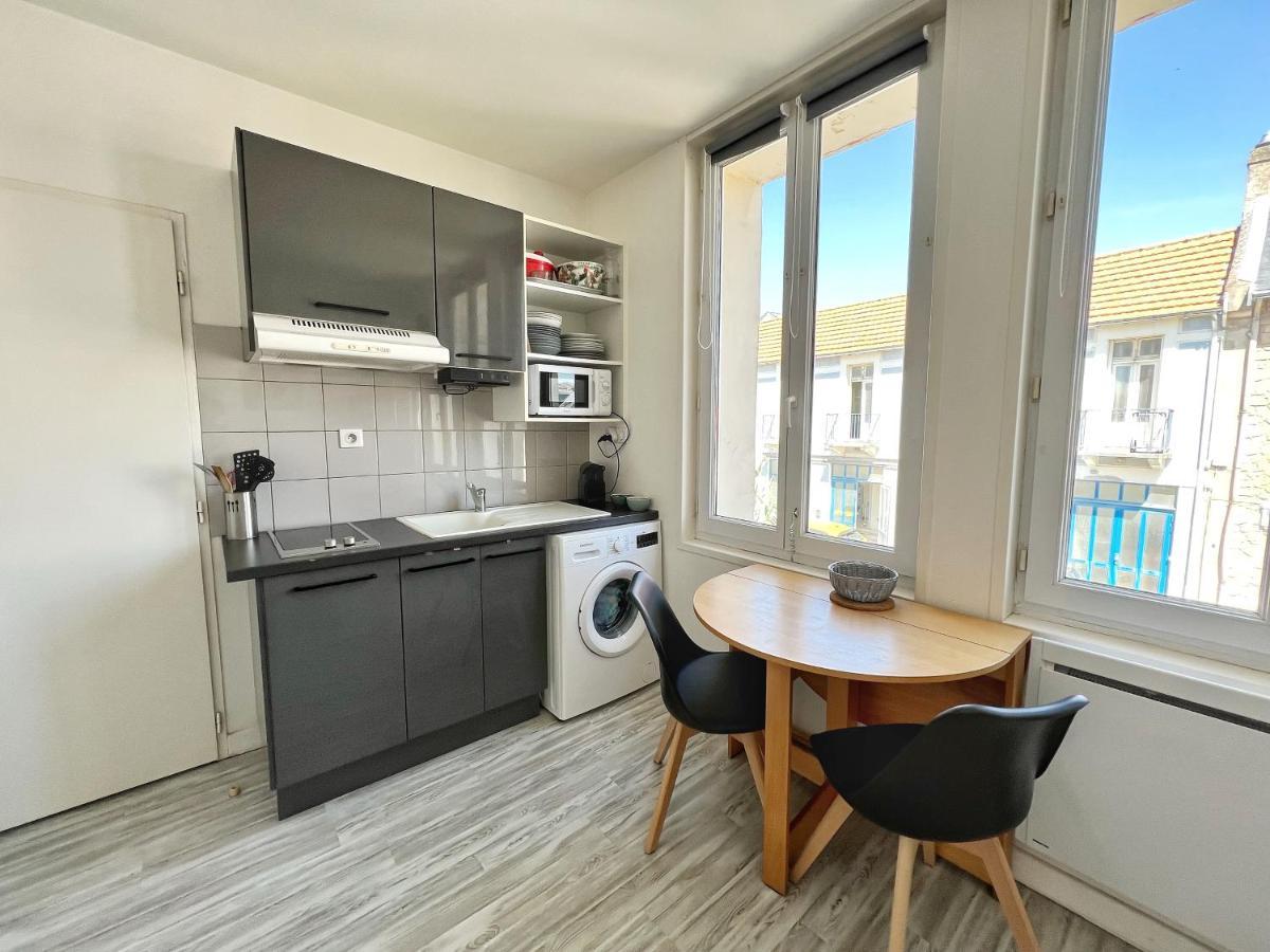 Les pieds dans l’eau - Appartement vue mer Châtelaillon-Plage Extérieur photo
