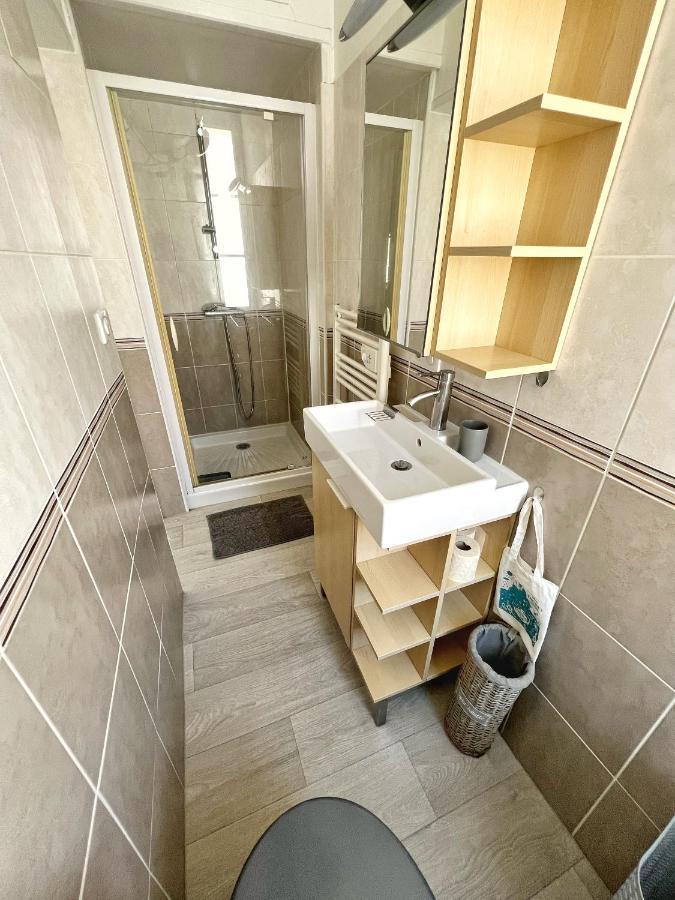 Les pieds dans l’eau - Appartement vue mer Châtelaillon-Plage Extérieur photo
